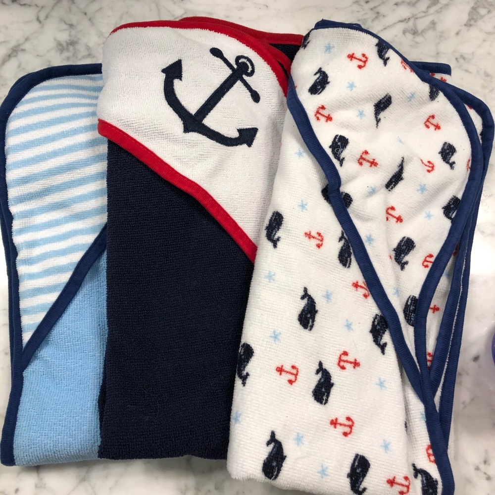 Hooded bath towels